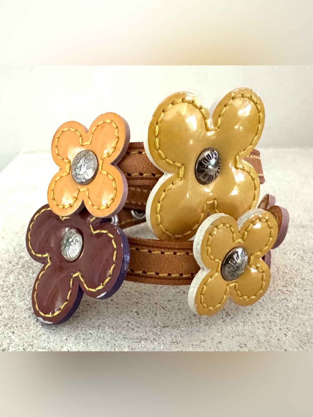 LOUIS VUITTON Vernis Flower Double Wrap Bracelet Choker Necklace - Picture 3 of 11